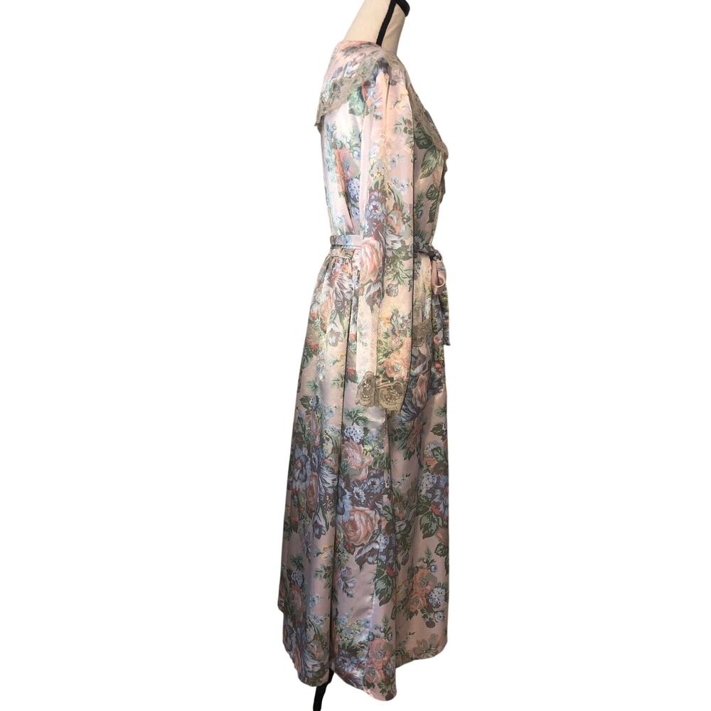 Victoria's Secret Gold Label 90s Robe Size L Pink Floral Lace Wrap Belt Pockets - Picture 6 of 11
